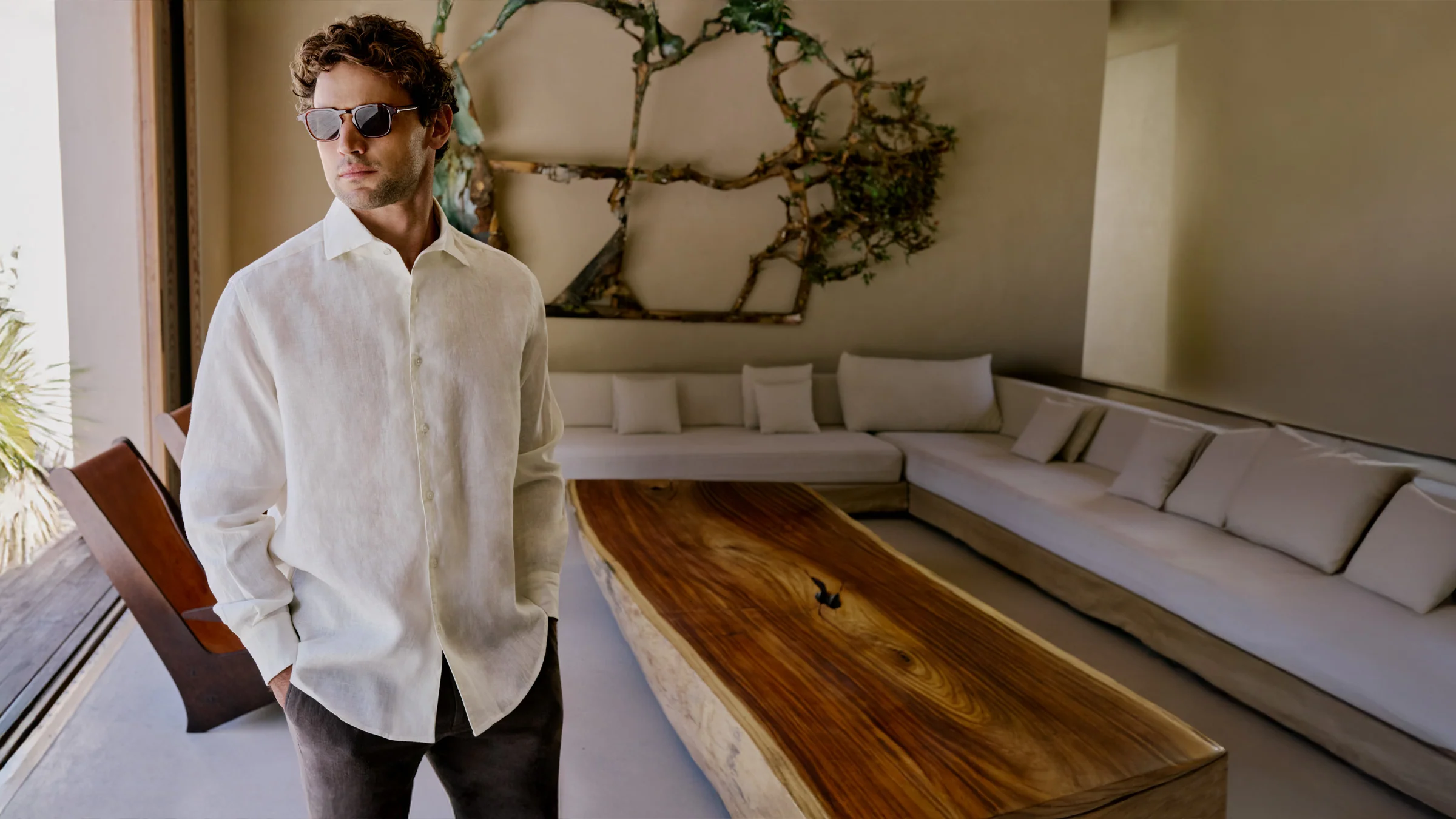 Refined Style for Sun-Drenched Days